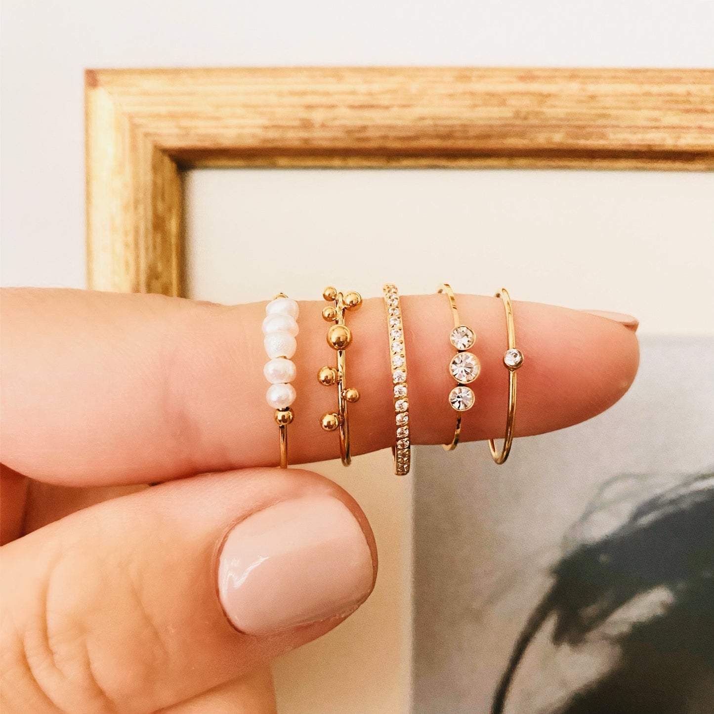 Ring Iva