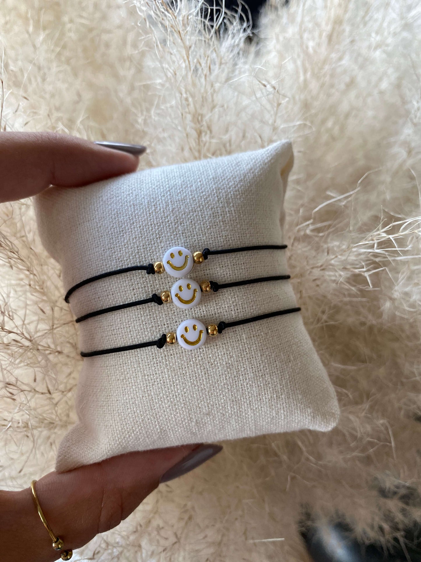 Handmade Smiley Armband Schwarz