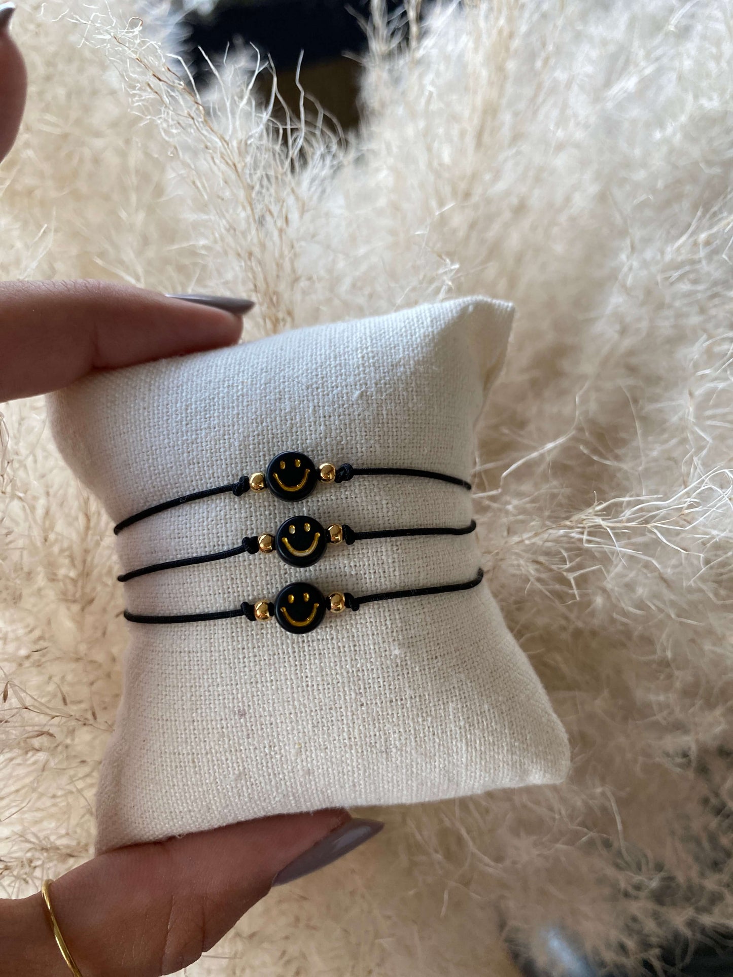Handmade Smiley Armband Schwarz